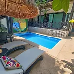 Alicat Villas